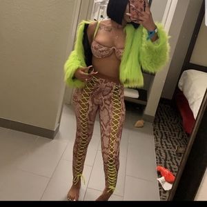 Dollskill 2 piece set